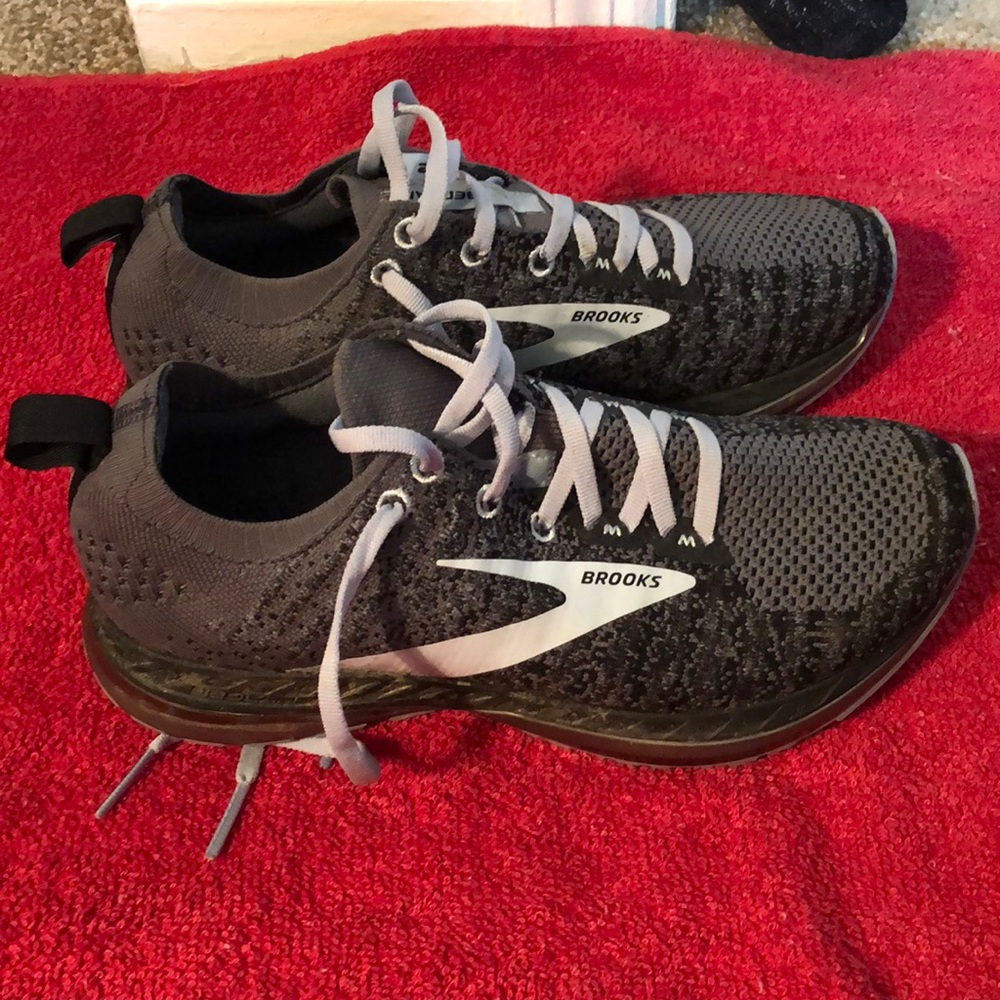 Brooks Bedlam 2 only ran in once under 10 miles